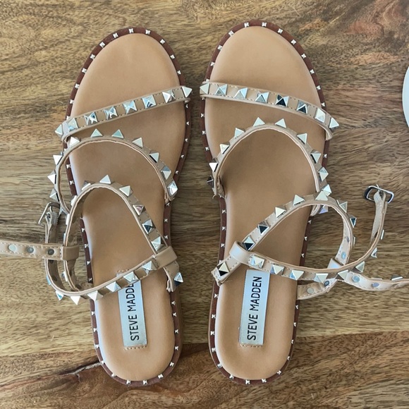 Steve Madden Travel Sandals - Picture 1 of 2